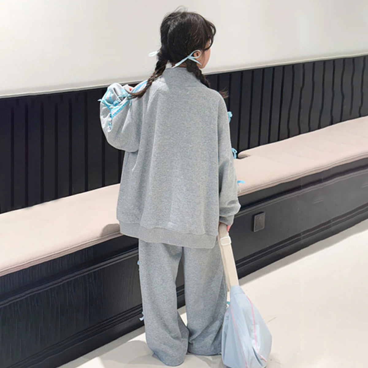 Girls Grey Bow Detailed Oversized Zip-up Jacket With Pants Co-ord Sets Sets