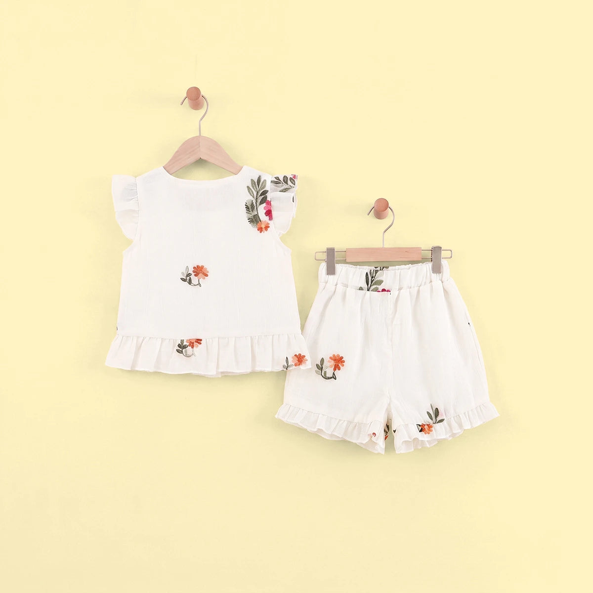 Girls Off White Floral Embroidered Top With Shorts Sets 2 pc. Sets