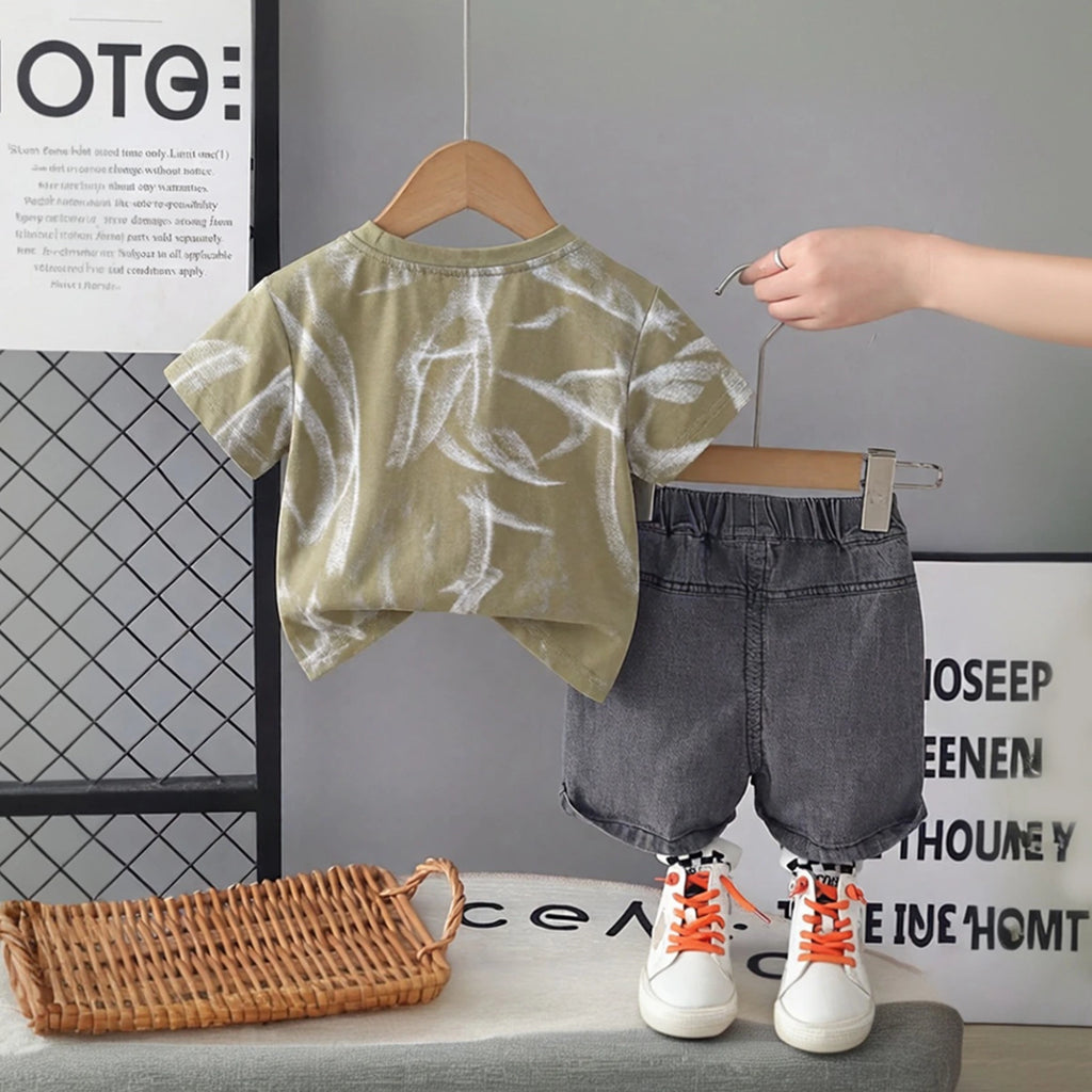 Boys Green Typographic Print Short Sleeves T-Shirt With Denim Shorts Set Sets