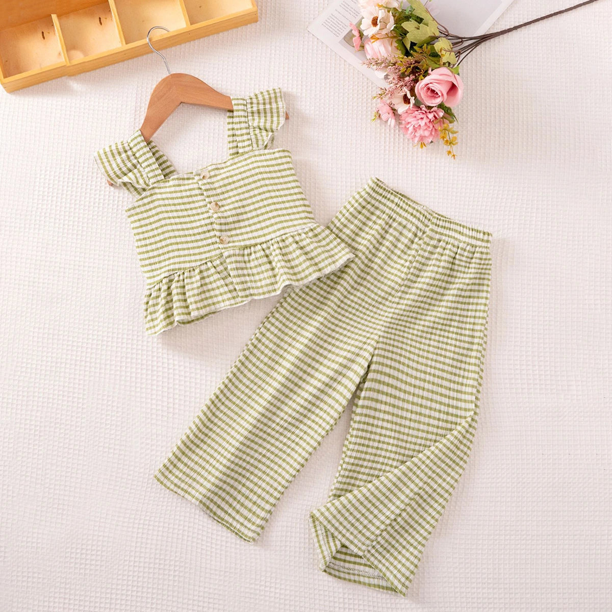 Girls Green Stripes Sleeveless Top With Pants Co-ord Sets Sets Green 1-2 Y