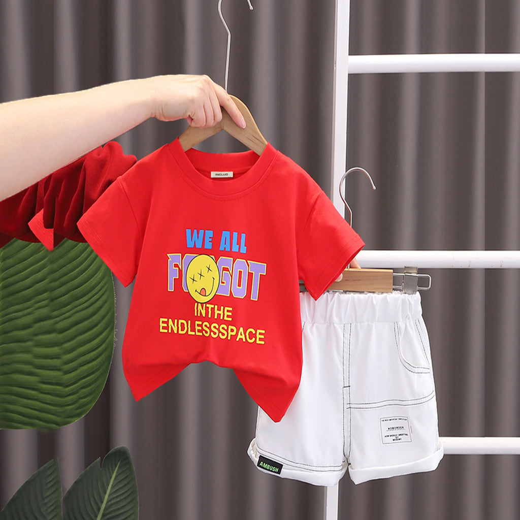 Boys Printed T-Shirt With Solid Shorts Set