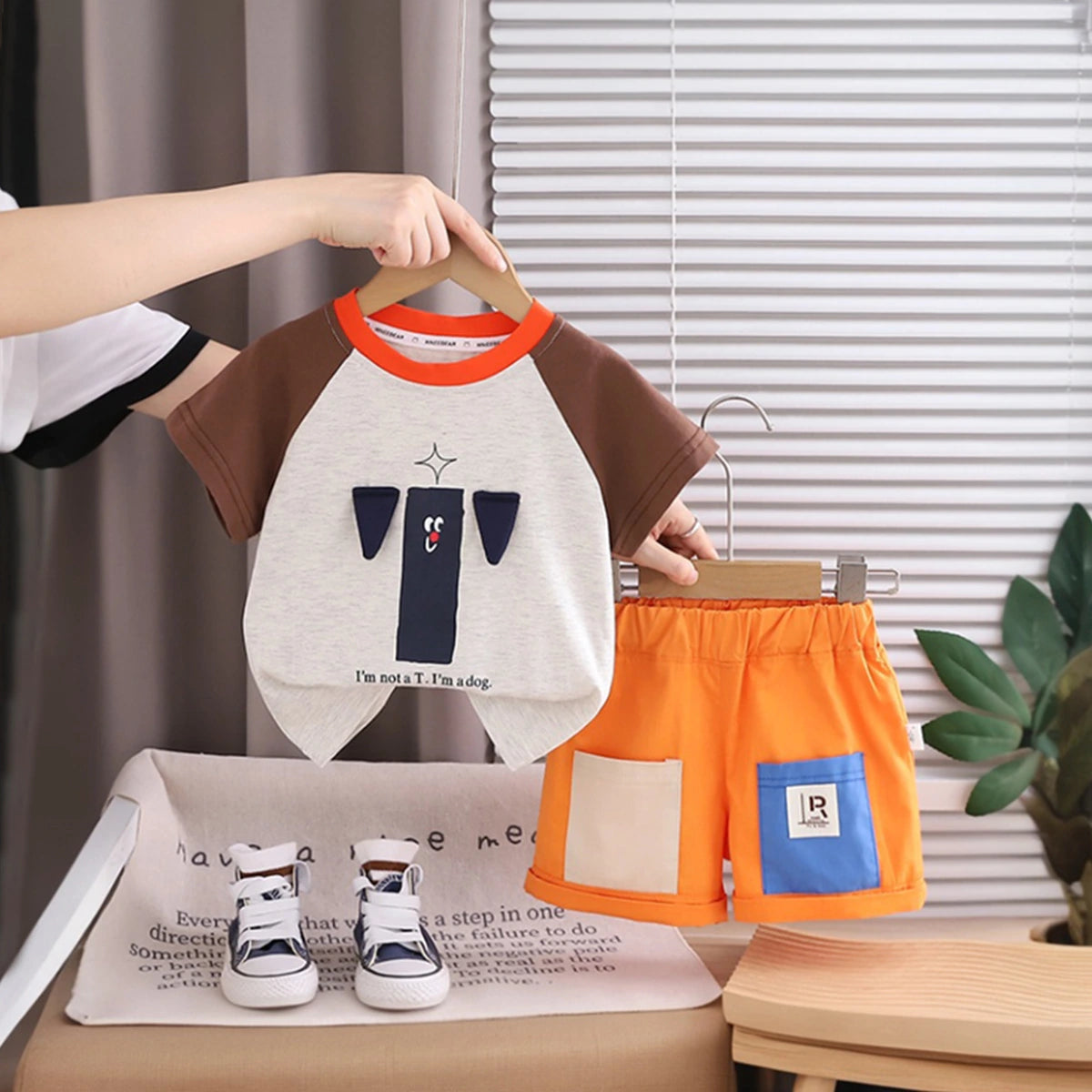 Boys Brown Dog Applique Raglan Sleeve T-Shirt With Double Pockets Shorts Sets Sets Brown 1-2 Y