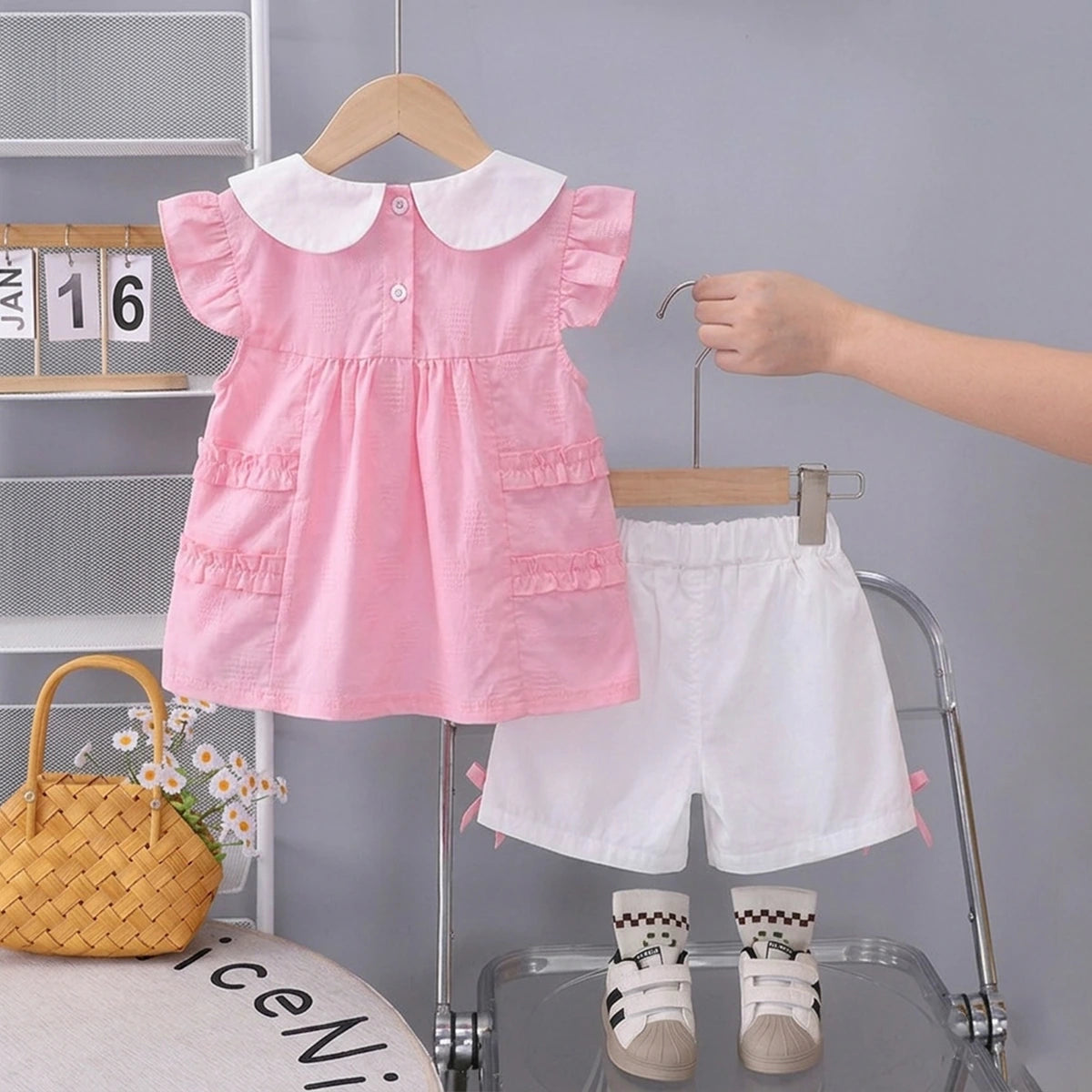 Girls Pink Flower Applique Top With Shorts Sets 2 pc. Sets