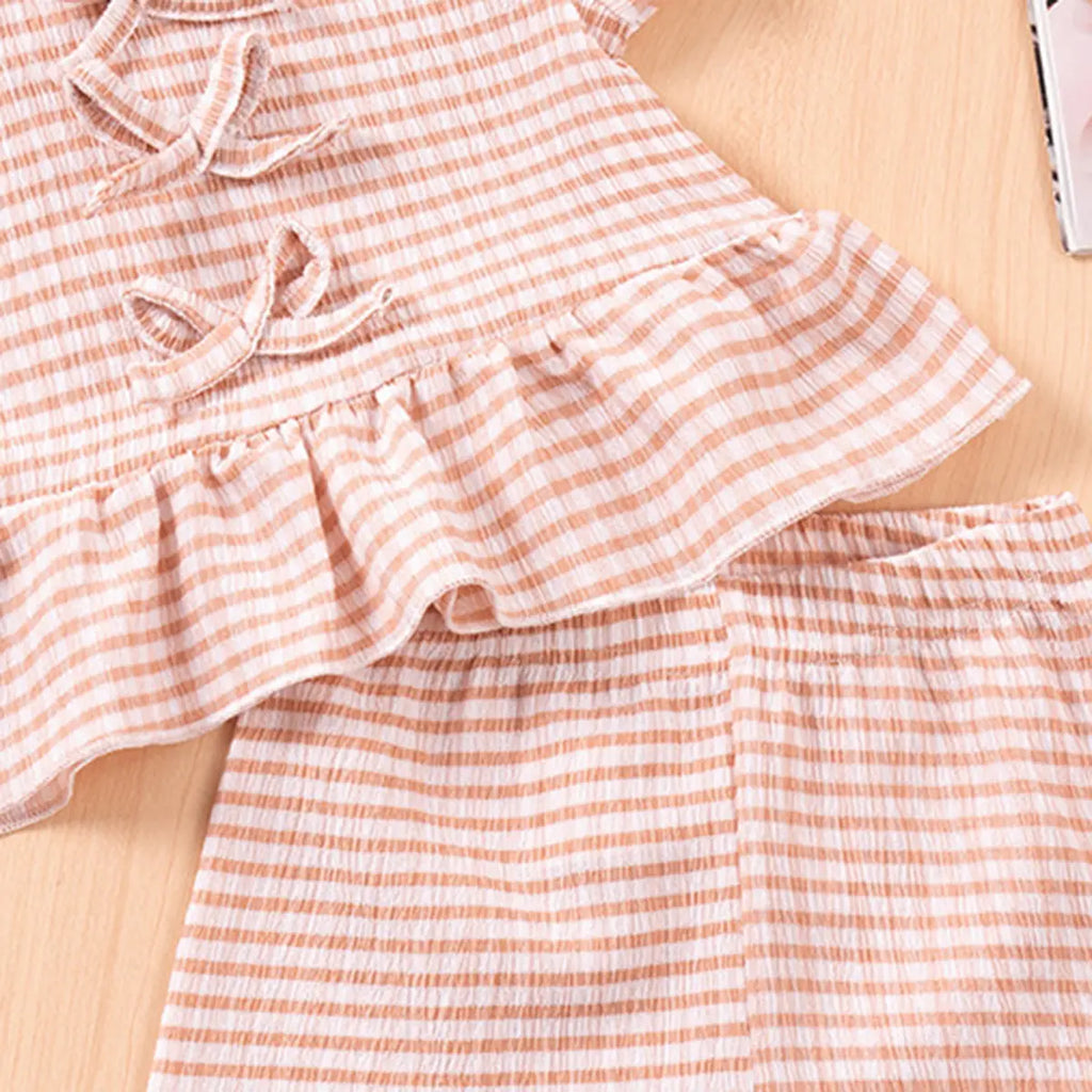 Girls Beige Checked Puff Sleeves Peplum Top With Shorts Co-ord Sets Sets