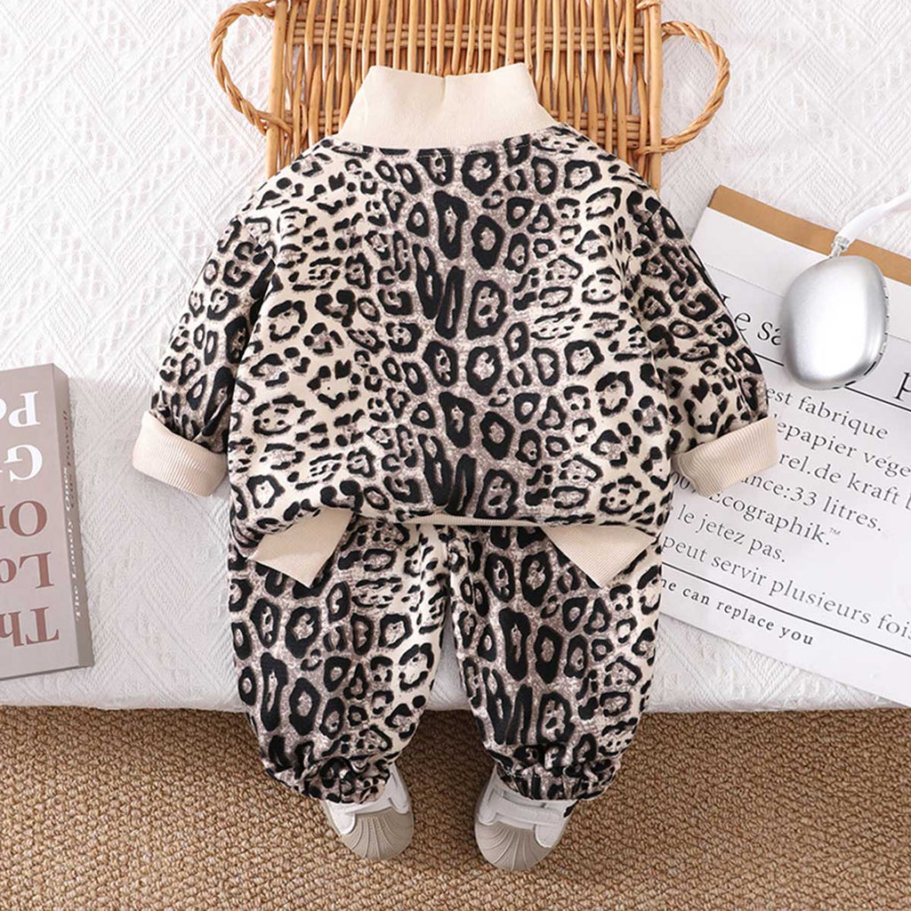 Boys Off-White Animal Print Zipper Jacket with T-shirt & Joggers Set Sets