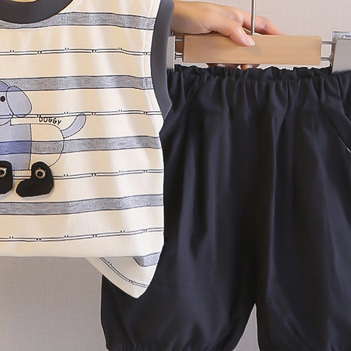 Boys Beige Animal Striped Sleeveless T-Shirt With Elasticated Shorts Sets 2 pc. Sets