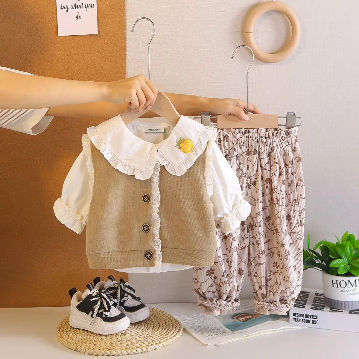Girls Khaki Knit Button-up Vest With Top & Printed Jogger Sets Sets Khaki 1-2 Y