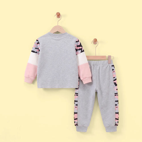 Girls Grey Typography Print Sweatshirt With Pants Sets 2 pc. Sets