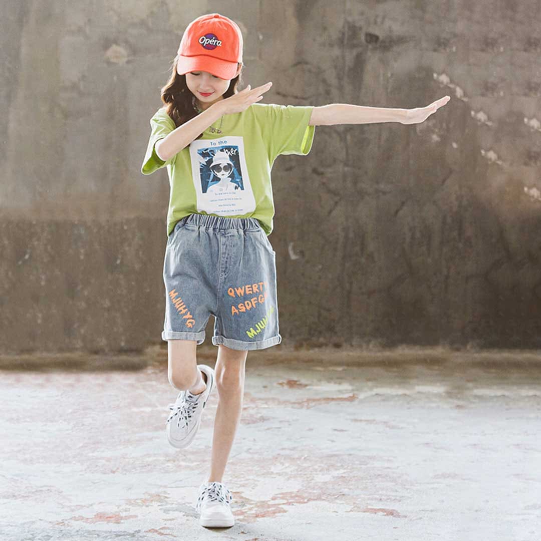 Girls Short Sleeve Graphic T-Shirt With Denim Shorts Set 2 pc. Sets Green 3-4 Y 