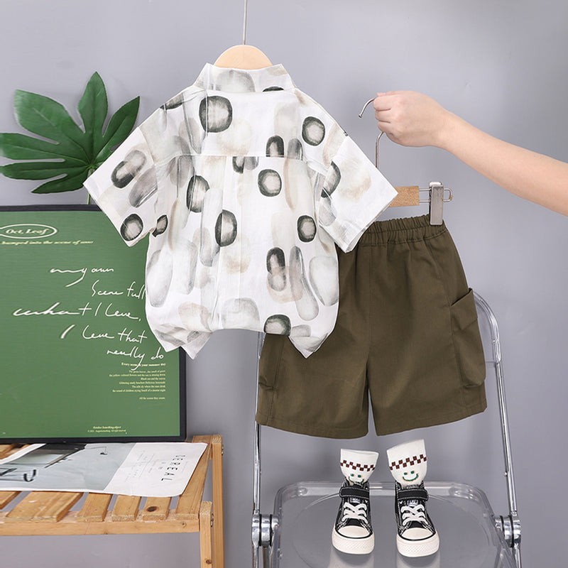 Boys Contrast Front Pocket Printed Shirt With Green Shorts Set 2 pc. Sets