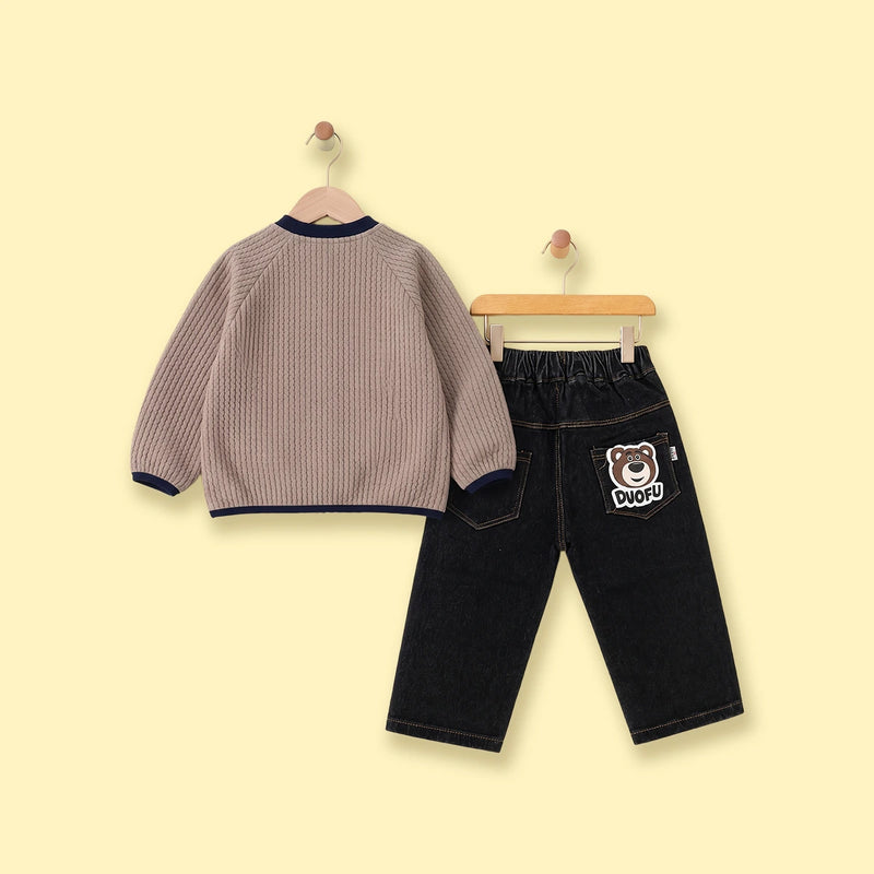 Boys Khaki Textured Sweatshirt With Denim Pants Sets Sets