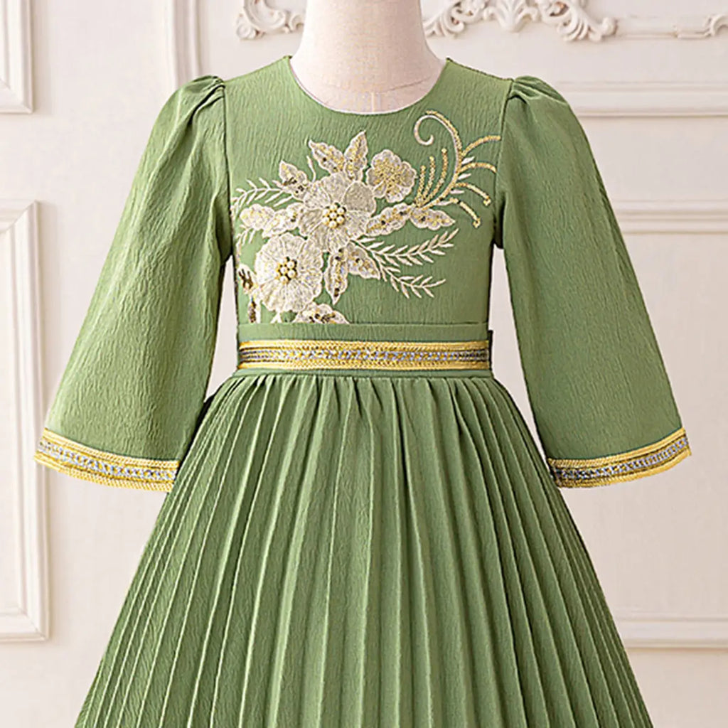 Girls Green Embroidered Maxi Dress With Three-quarter Sleeves Casual Dresses