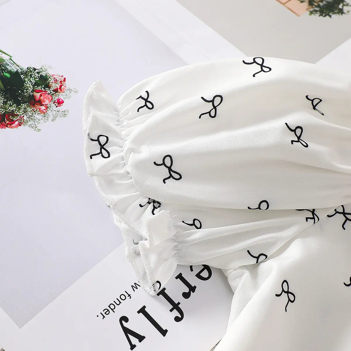 Girls White Bow Print Peter Pan Collar Top With Elasticated Skirt Sets Sets