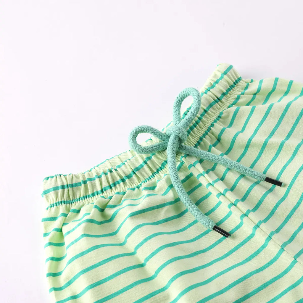 Girls Light Green Floral Graphic Short Sleeves Top With Drawstring Shorts Sets Sets