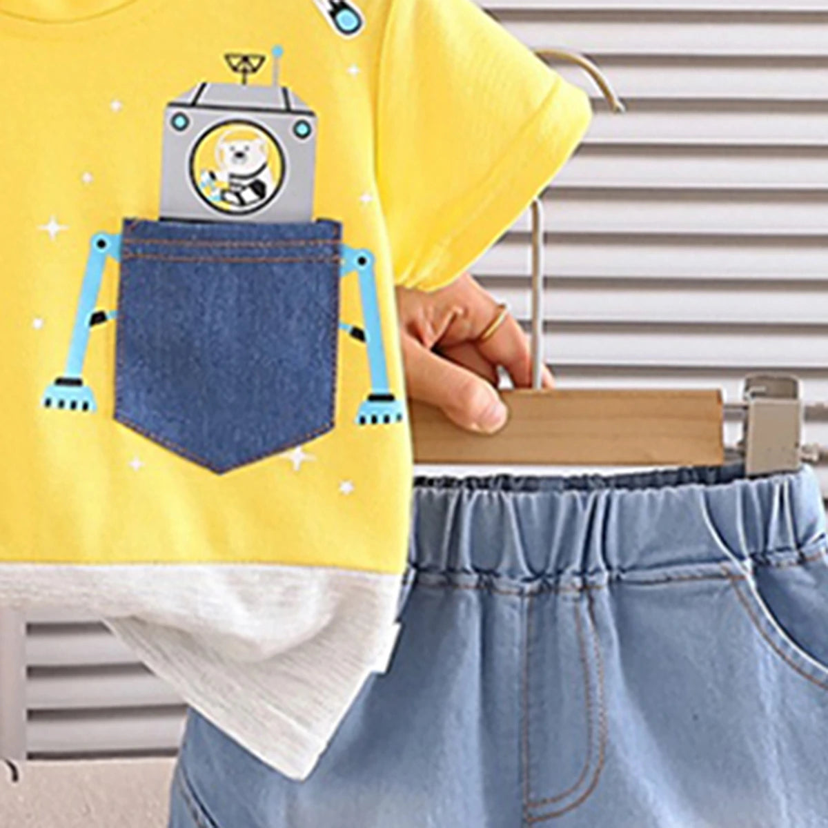 Boys Yellow Graphics T-Shirt With Denim Shorts Set Sets