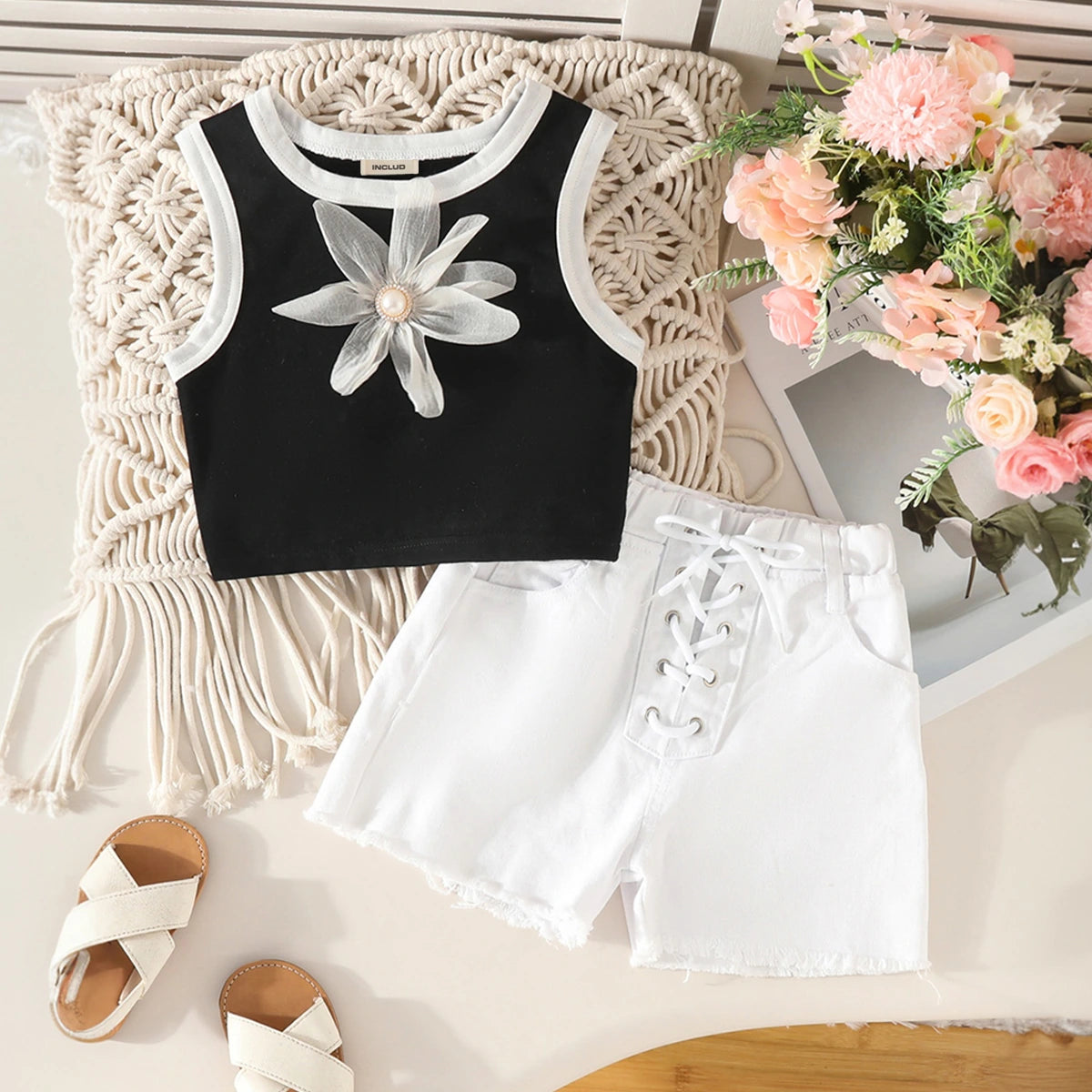 Girls Black Flower Applique Sleeveless Crop Top With Shorts Set Sets Black 3-4 Y