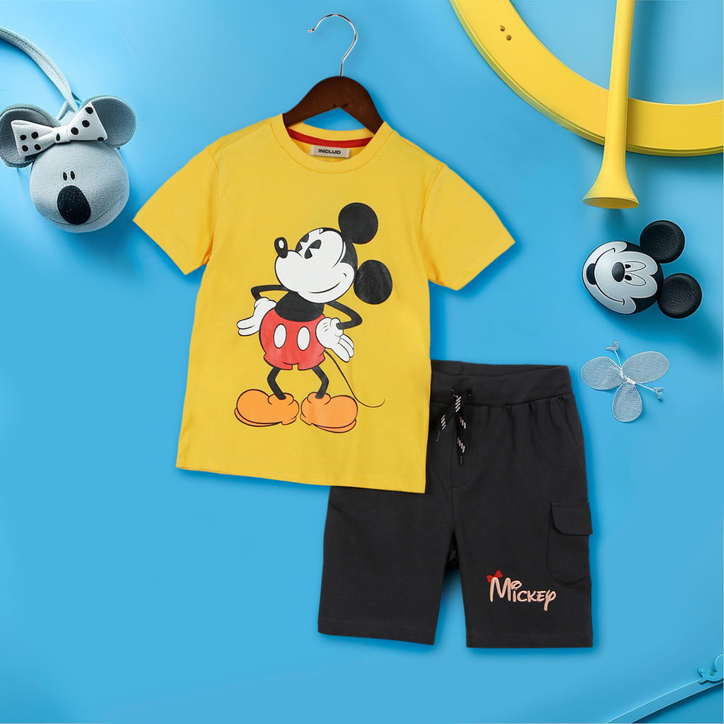 Boys Cartoon Graphic T-Shirt With Shorts