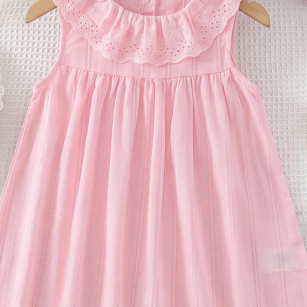 Girls Pink Textured Round Neck A-Line Dress Casual Dresses