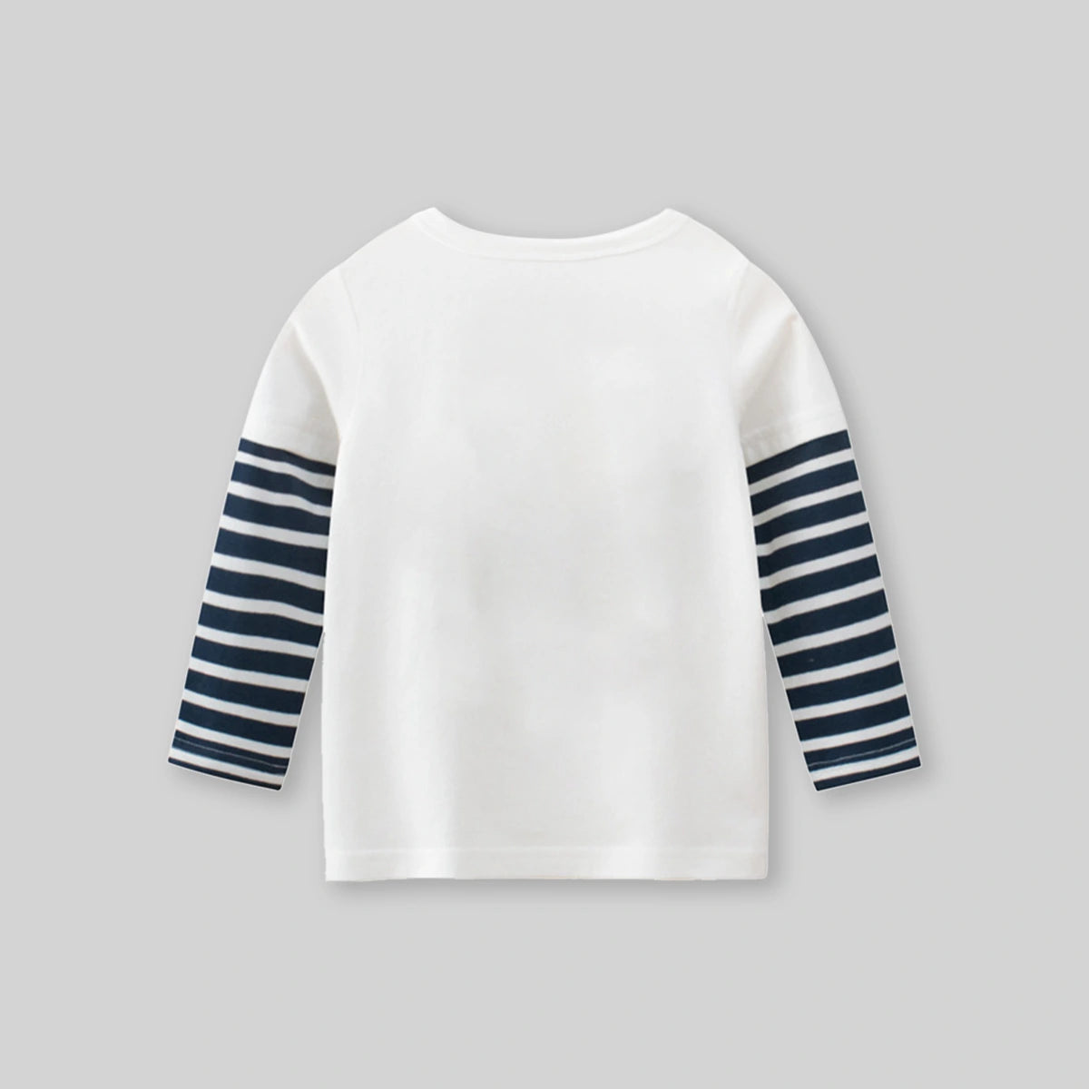 Boys White Typographic Printed Long Sleeves T-Shirt Tshirts