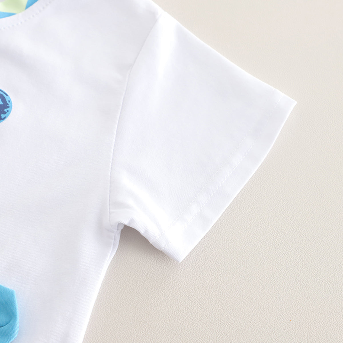 Boys White Graphic Patch Pocket Short Sleeves T-Shirt With Denim Pants Set 2 pc. Sets