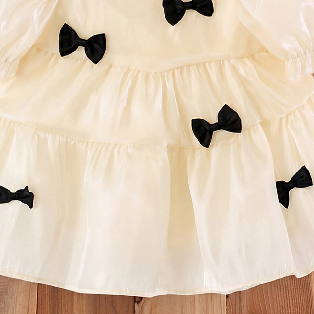 Girls Cream Bow Applique Puff Sleeve Tiered Dress Casual Dresses