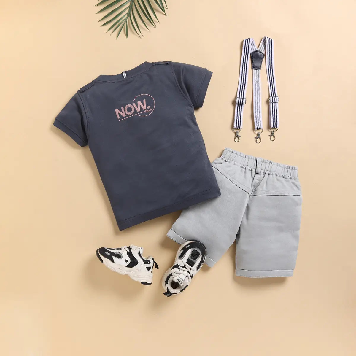 Boys Green Typographic Printed T-Shirt With Green Suspender Shorts Set Sets