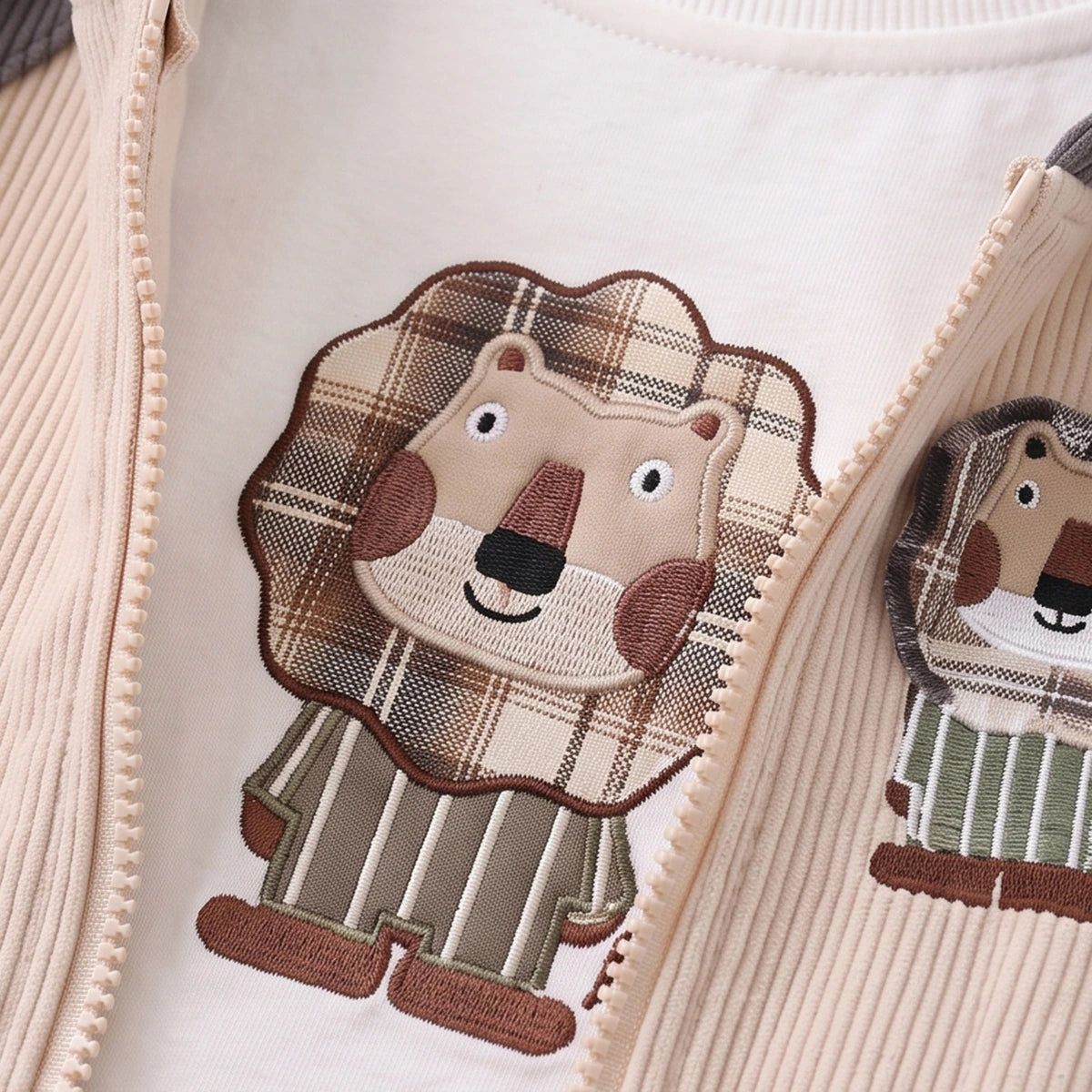 Boys Grey Graphic Sweatshirt & Joggers With T-Shirt Sets Sets
