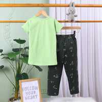Girls Green Graphic Printed Short Sleeve T-shirts With Elasticated Legging Sets Sets