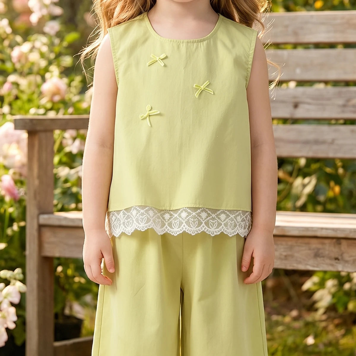 Girls Light Green Bow Applique Sleeveless Top With Pants Sets 2 pc. Sets