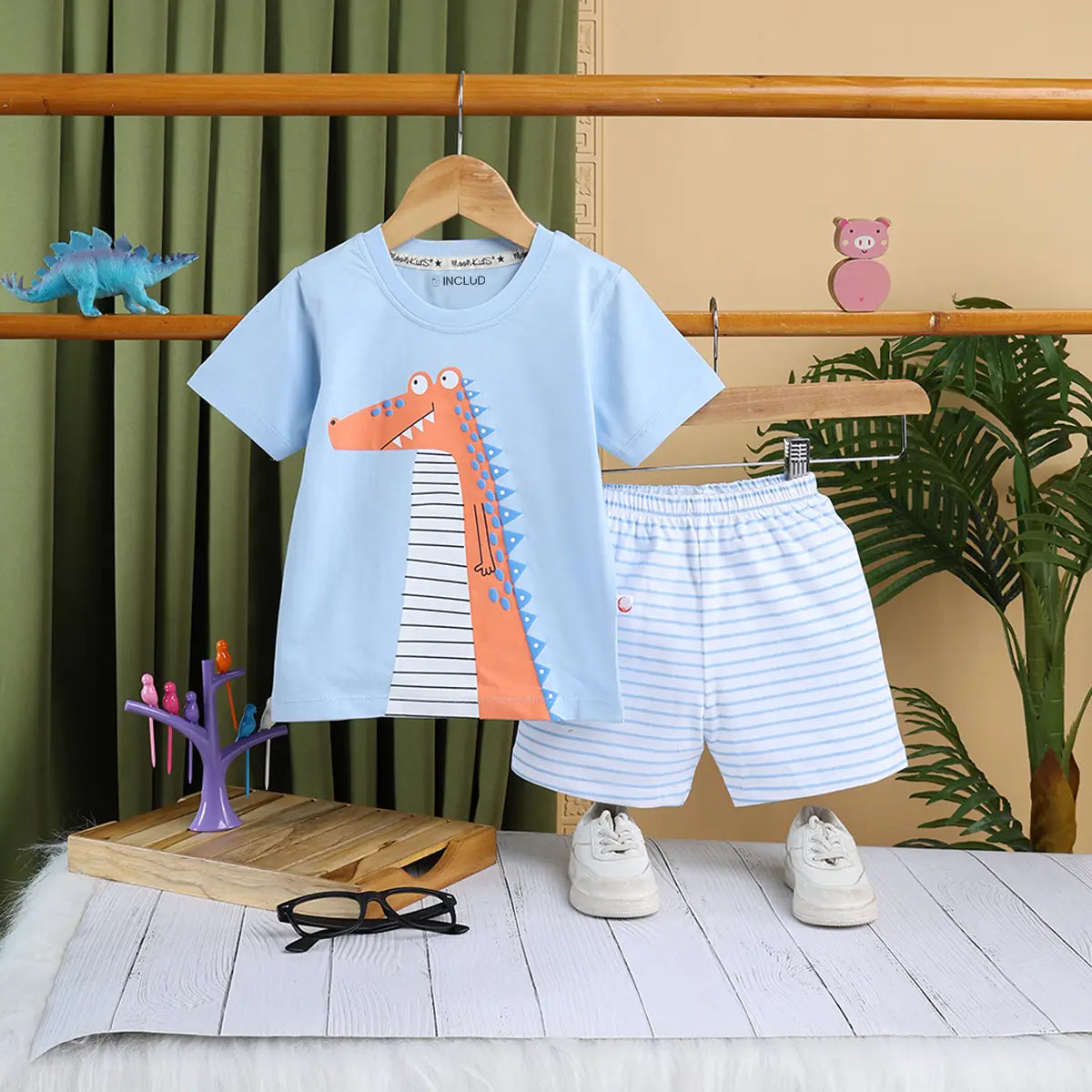 Boys Sky Blue Animal Graphics Short Sleeve T-Shirt With Striped Drawstring Shorts Sets Sets Sky Blue 6-12 M
