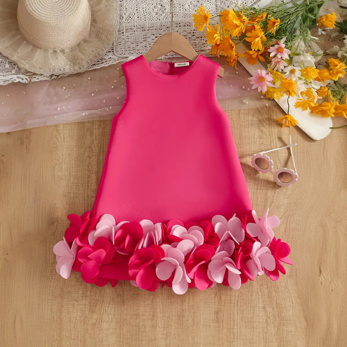 Girls Fuchsia Sleeveless A-line Party Wear Dress With Floral Applique Party Dresses Fuchsia 2-3 Y