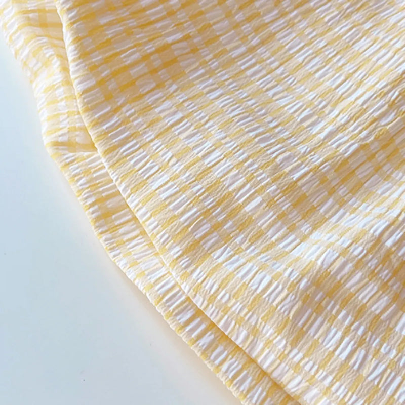Girls Yellow Stripes Flower Appliqued Sleeveless Top With Shorts sets Sets