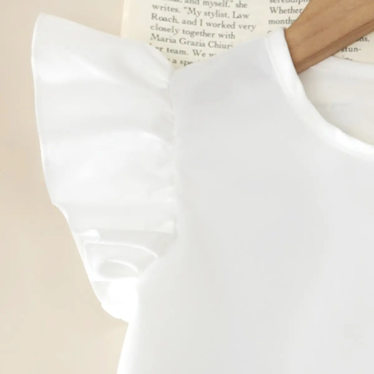 Girls White Short Sleeves Bow Applique Top With Denim Shorts Sets Sets