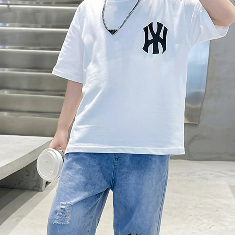 Boys White Printed Drop Shoulder T-Shirt With Denim Capri Sets Sets