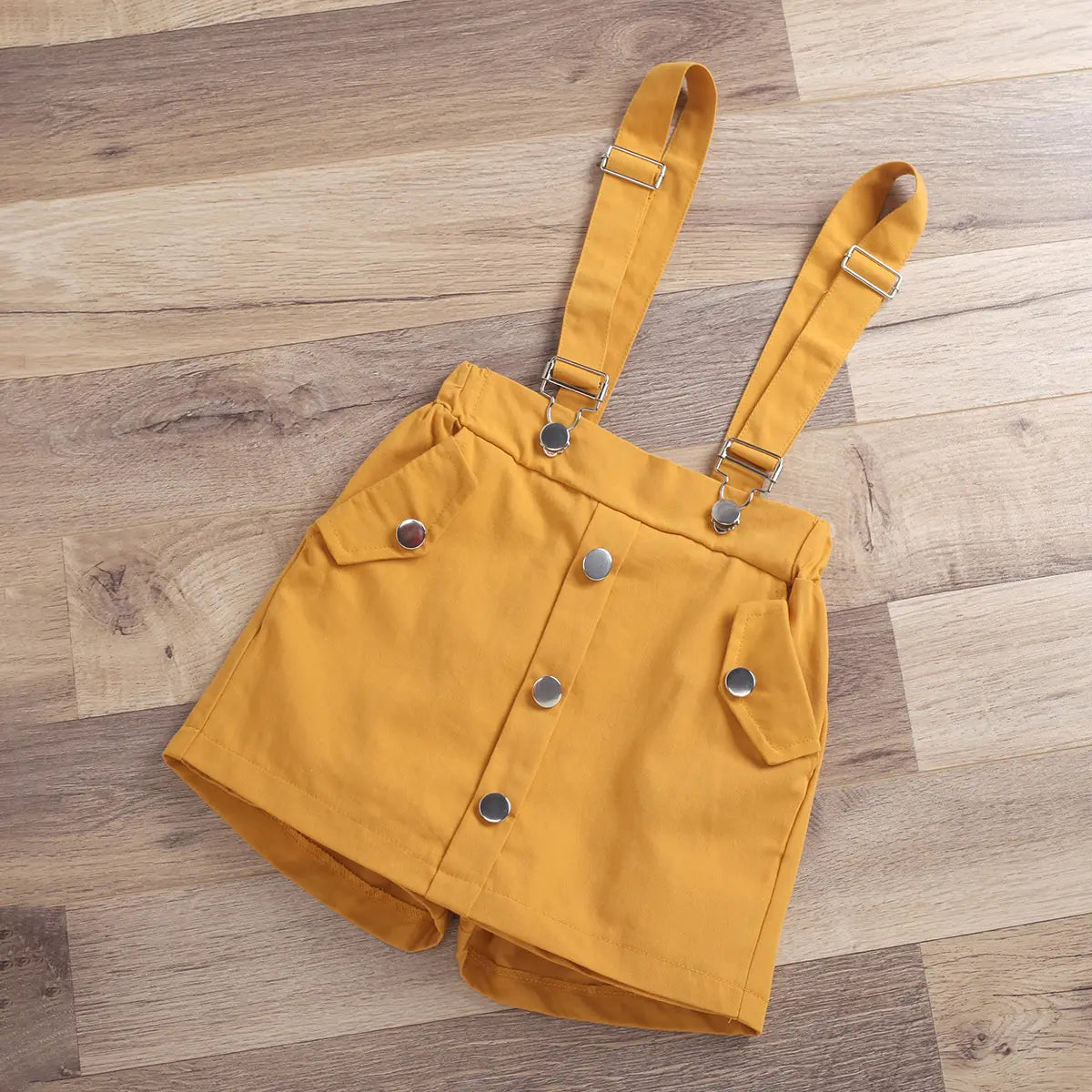 Girls Schiffli Flutter Sleeves Top With Mustard Suspenders Skorts Sets Sets