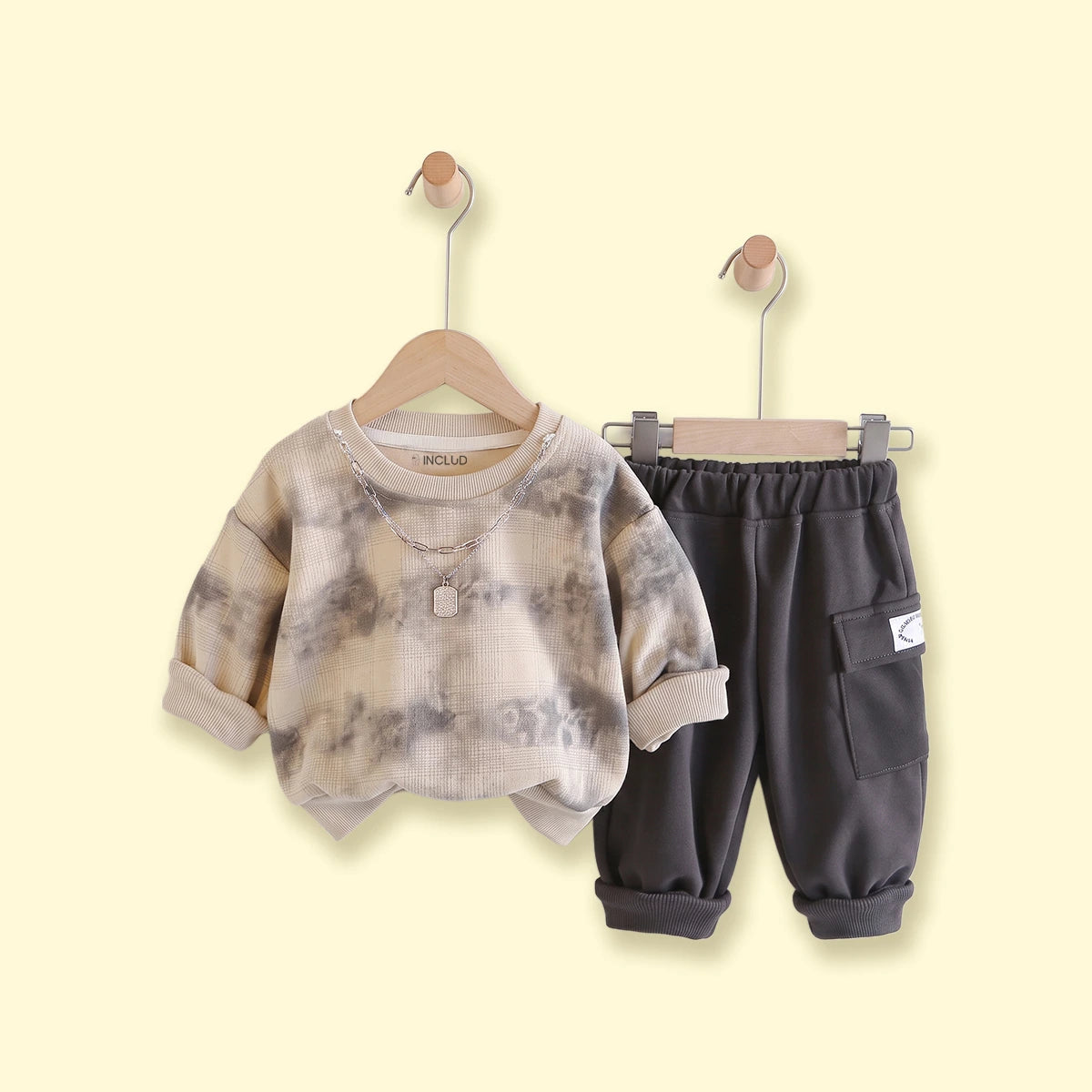 Boys Beige Tie & Dye Raglan Sleeve Sweatshirt With Joggers Sets 2 pc. Sets Beige 1-2 Y