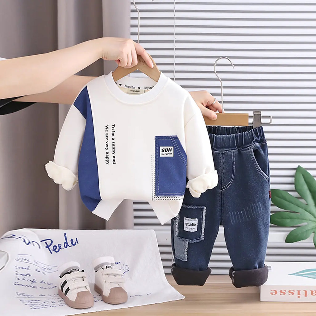 Boys White Typographic Printed Sweatshirt With Denim Pants Set Sets White 1-2 Y