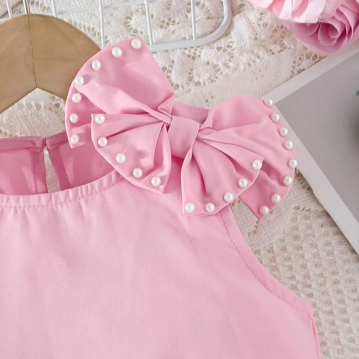 Girls Pink Pearl Bow Lace Top With Denim Shorts Sets Sets
