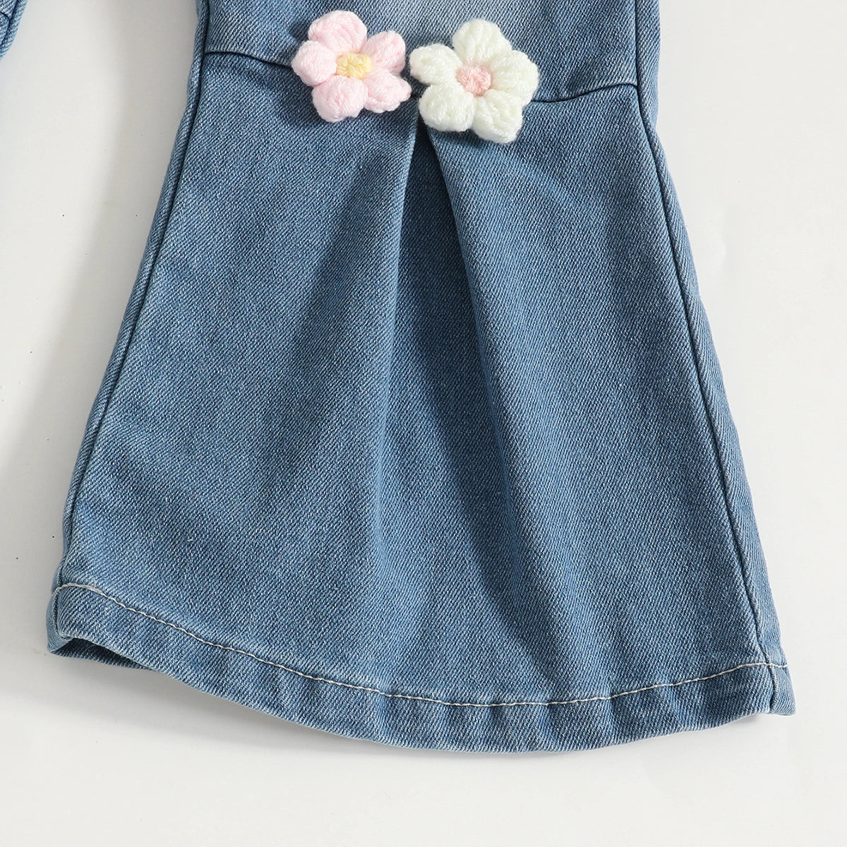 Girls Black Floral Applique Short Sleeve T-Shirt With Denim Jeans Sets 2 pc. Sets