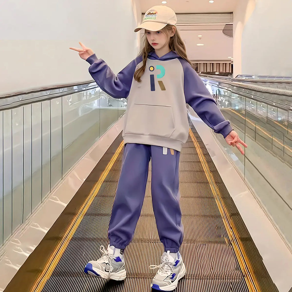 Girls Purple R Letter Printed Hooded Sweatshirt With Jogger Sets Sets