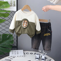 Boys Green Graphics Printed Sweatshirt With Denim Pants Set Sets