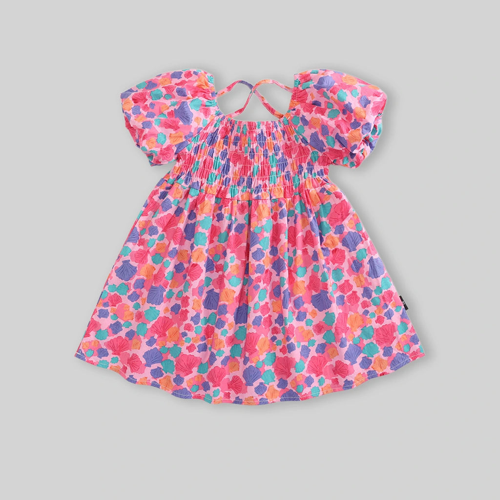 Girls Pink Seashell Printed Short Sleeve Smocked A-Line Dress Casual Dresses