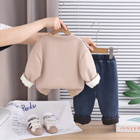 Boys Khaki Typographic Printed Sweatshirt With Denim Pants Set Sets
