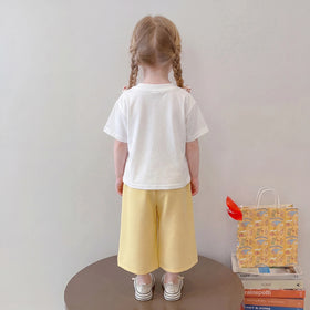 Girls White Short Sleeve Graphic Print T-Shirt With Pants Sets 2 pc. Sets