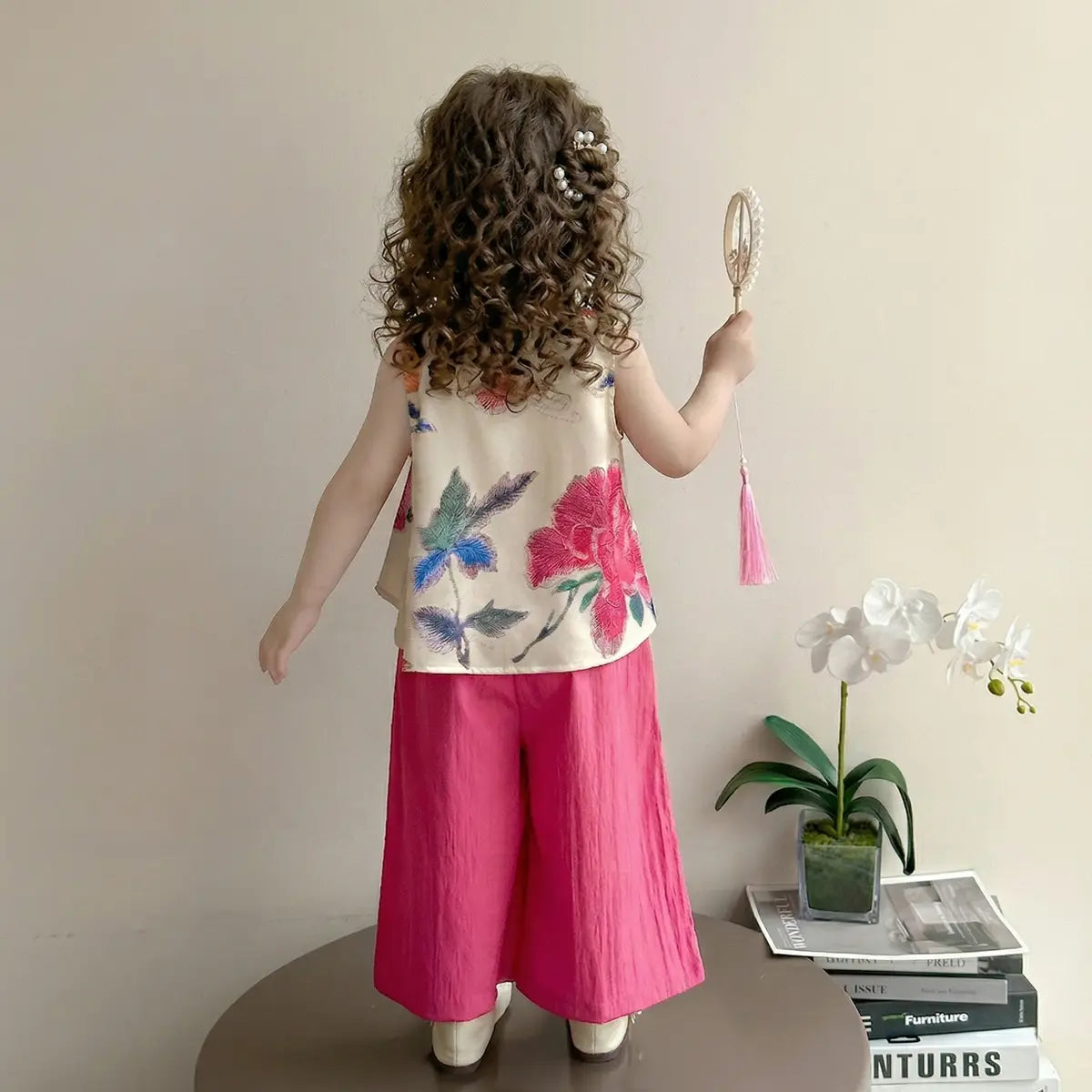 Girls Fuchsia Floral Mandarin Collar Top With Flared Pants Sets Sets