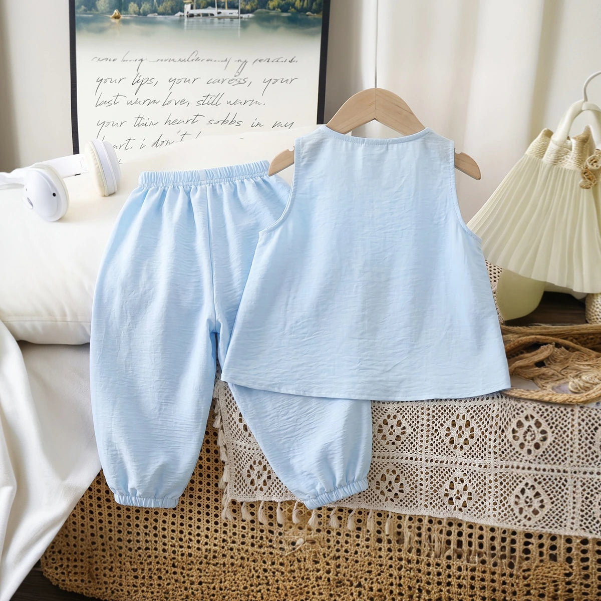 Girls Light Blue Bow Applique Sleeveless Top With Pants Sets 2 pc. Sets