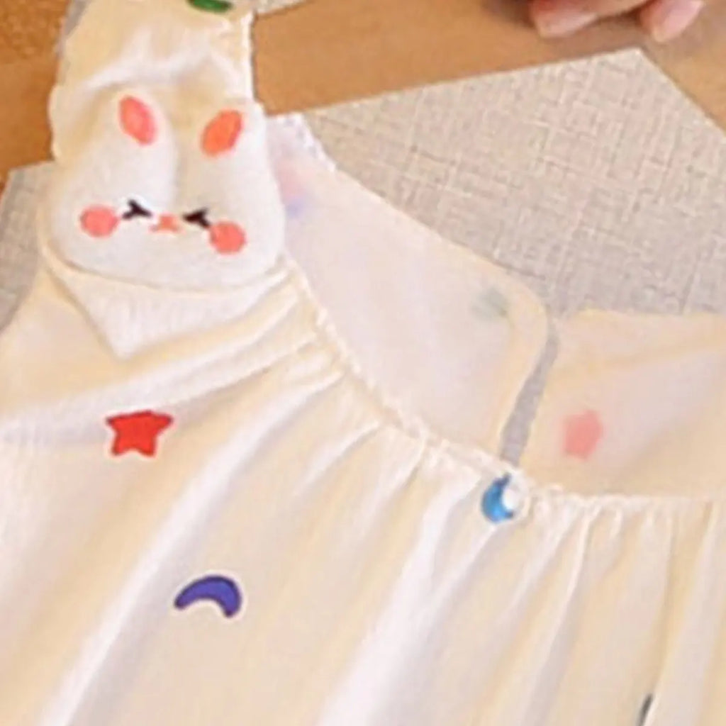 Girls Off White Printed Sleeveless Balloon Dress With Rabbit Appliqued Casual Dresses