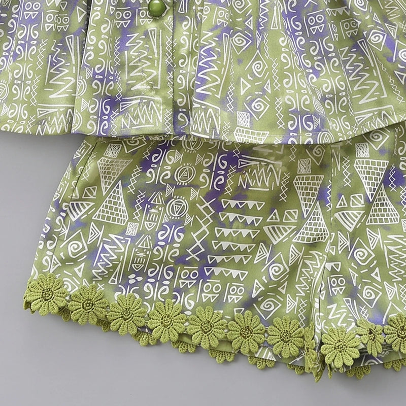 Girls Green Geometric Print Flutter Sleeve Top With Shorts Sets 2 pc. Sets