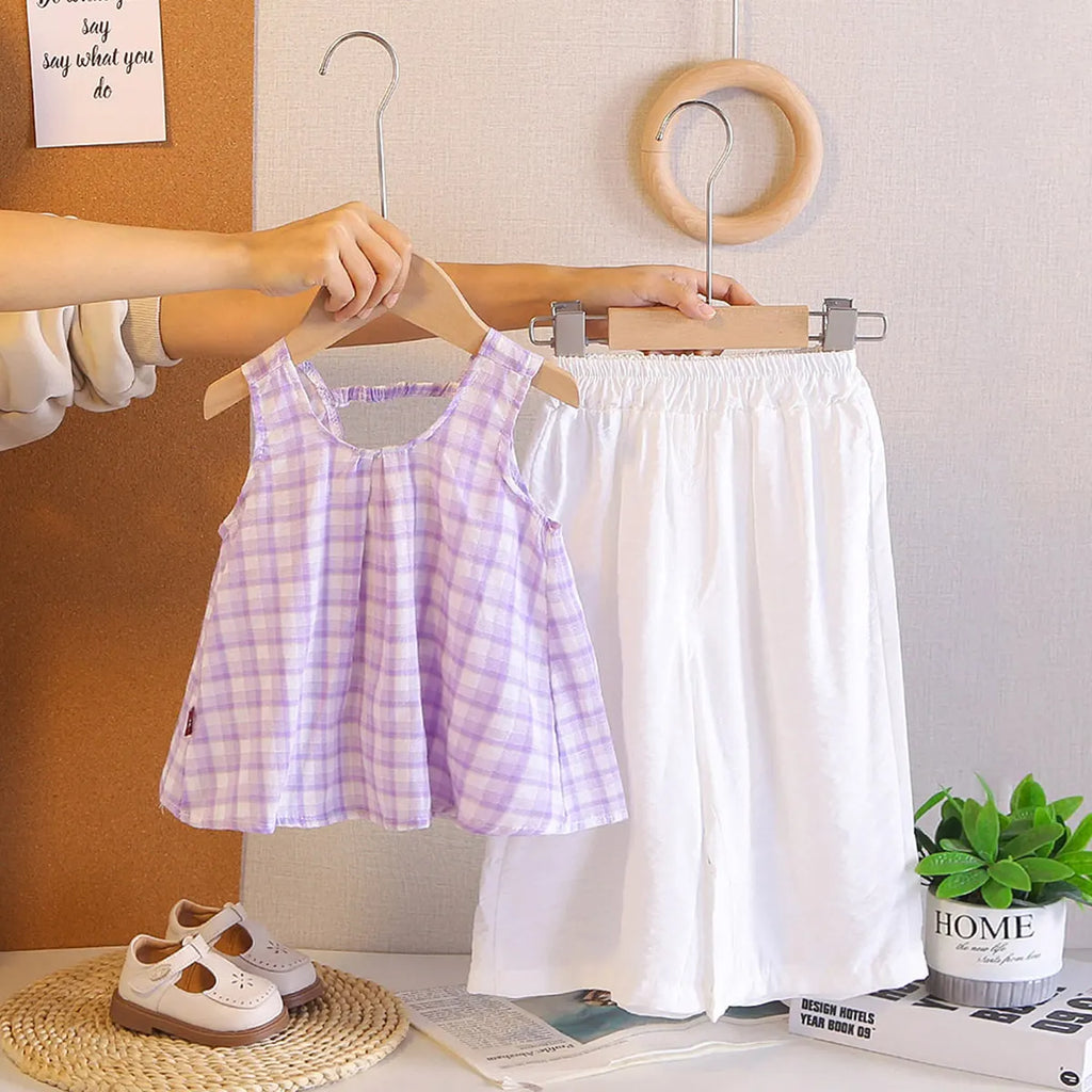 Girls Purple Checked Sleeveless A-line Top With Cropped Pant Sets Sets