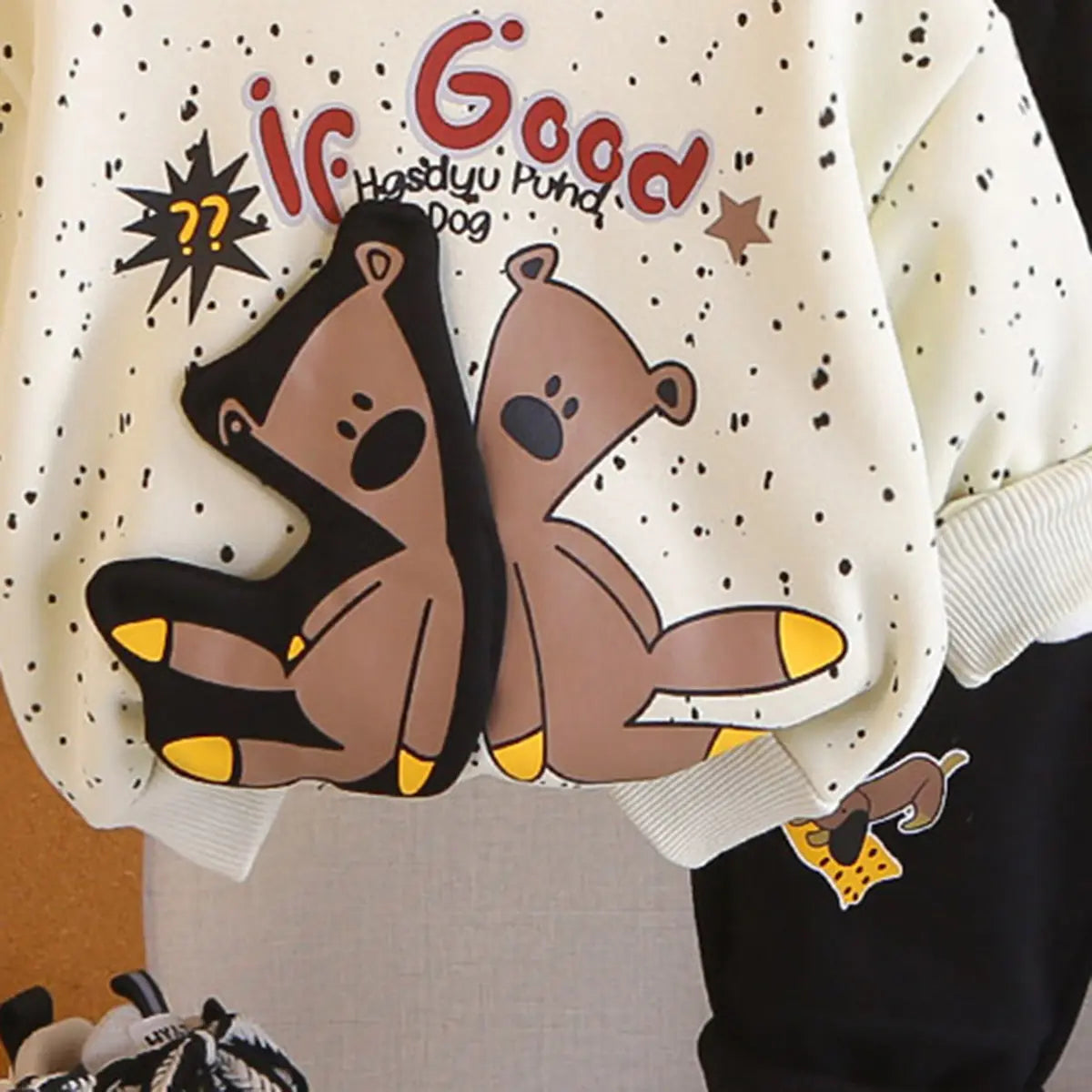 Girls Off White Bear Cartoon Printed Sweatshirt With Jogger Sets Sets